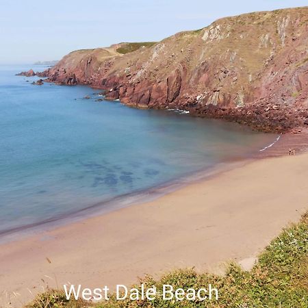 Holiday Home In Dale, Pembrokeshire Δωμάτιο φωτογραφία